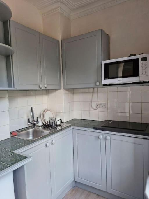 Bright Studio Apartment In A Perfect Location 伦敦 外观 照片